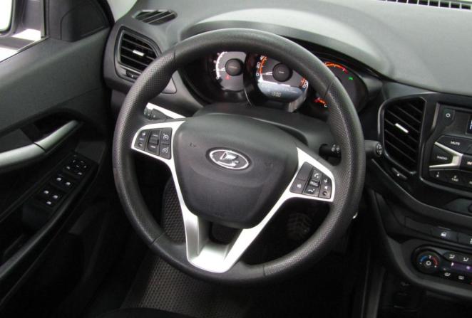 Lada (ВАЗ) Vesta I с пробегом 2019 года, цена 839 000 рублей, 107254 км, седан, Автокод Объявления