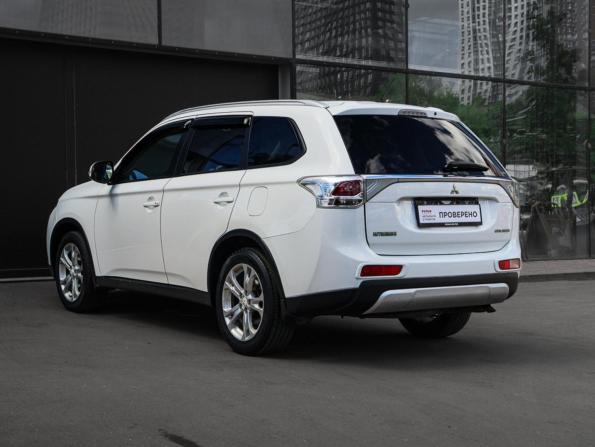 Mitsubishi Outlander III с пробегом 2014 года, цена 1 500 000 рублей, 167166 км, внедорожник, Автокод Объявления