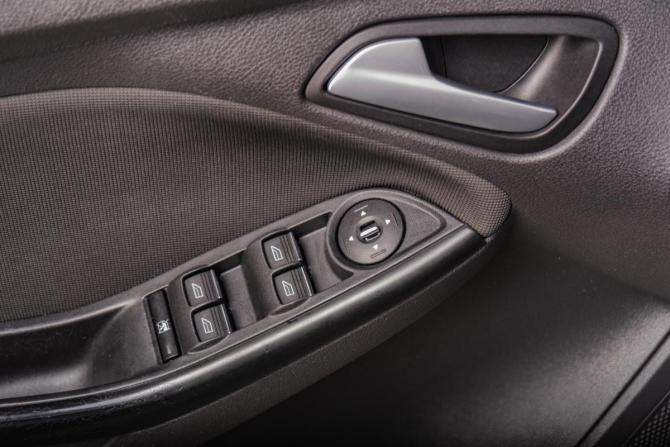 Ford Focus III с пробегом 2012 года, цена 739 000 рублей, 262000 км, седан, Автокод Объявления