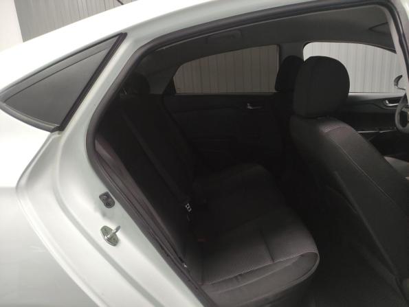 Hyundai Solaris II с пробегом 2017 года, цена 870 000 рублей, 192608 км, седан, Автокод Объявления