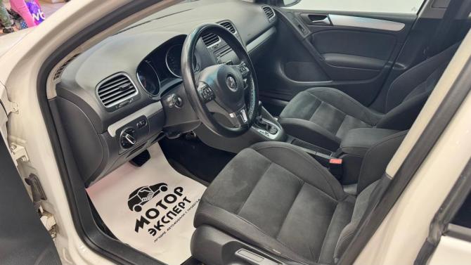 Volkswagen Golf VI с пробегом 2010 года, цена 695 000 рублей, 230386 км, хэтчбек, Автокод Объявления
