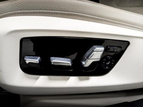 BMW 5 серии VII (G30/G31/G38) с пробегом 2019 года, цена 4 075 000 рублей, 68382 км, седан, Автокод Объявления