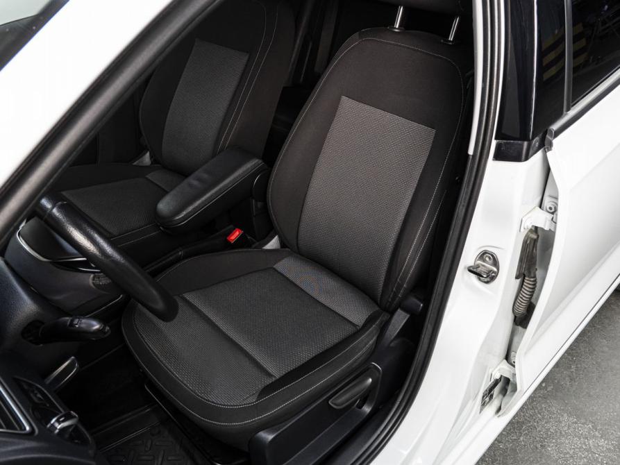 Volkswagen Polo V Рестайлинг Тюмень  - изображение 13