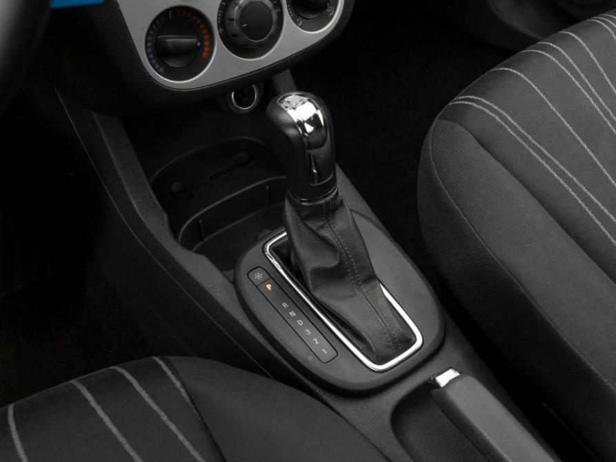 Opel Corsa D Москва  - изображение 12