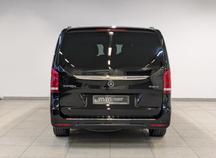 Mercedes-Benz V-Класс III (W447) Рестайлинг Санкт-Петербург  - изображение 6
