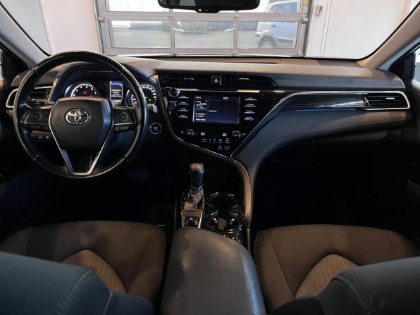 Toyota Camry VIII (XV70) с пробегом 2018 года, цена 2 640 000 рублей, 69938 км, седан, Автокод Объявления