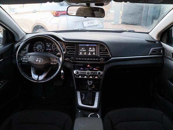 Hyundai Elantra VI (AD) Рестайлинг с пробегом 2019 года, цена 1 450 000 рублей, 73755 км, седан, Автокод Объявления