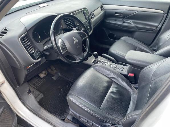 Mitsubishi Outlander III с пробегом 2013 года, цена 1 220 000 рублей, 193752 км, внедорожник, Автокод Объявления