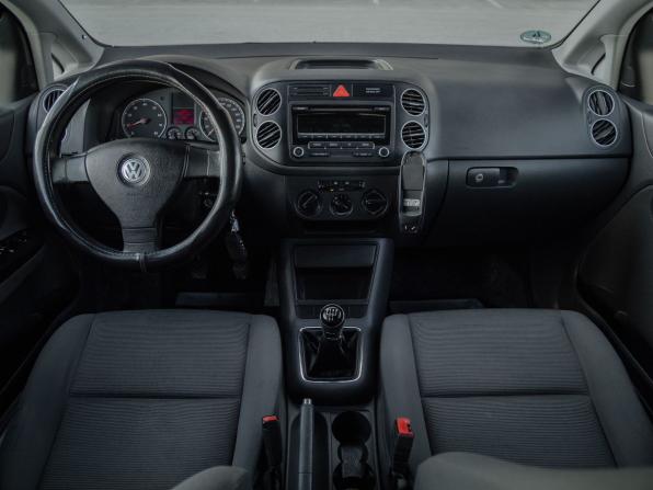Volkswagen Golf Plus I с пробегом 2006 года, цена 509 000 рублей, 270000 км, хэтчбек, Автокод Объявления