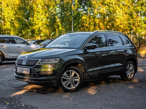 Skoda Karoq I с пробегом 2020 года, цена 1 870 000 рублей, 122516 км, внедорожник, Автокод Объявления