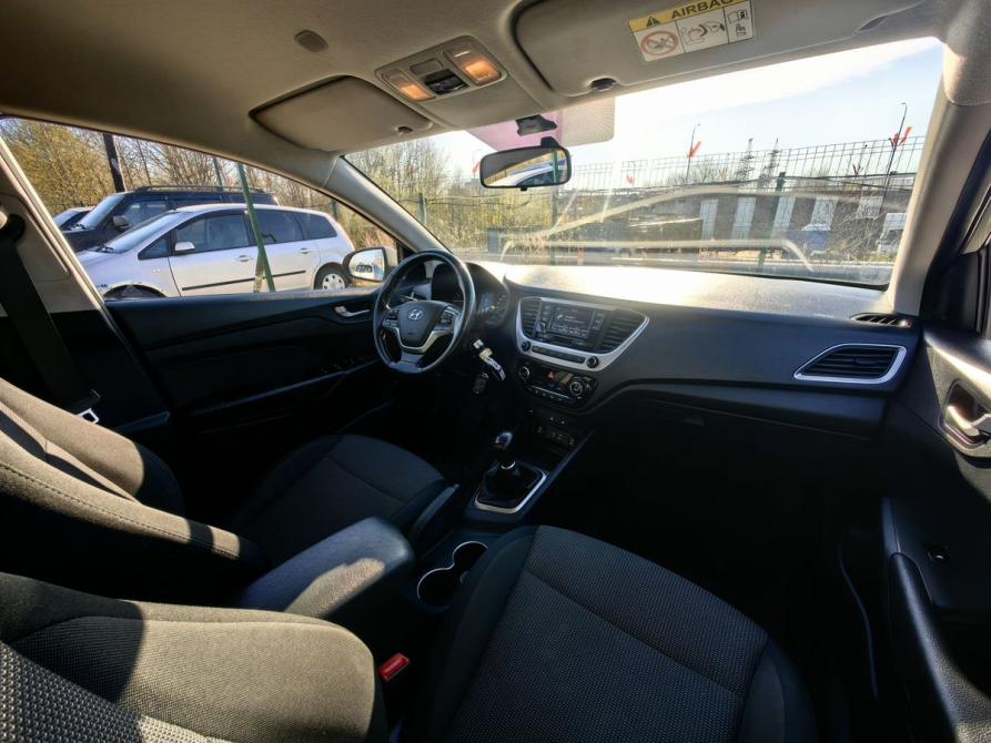 Hyundai Solaris II Санкт-Петербург  - изображение 9