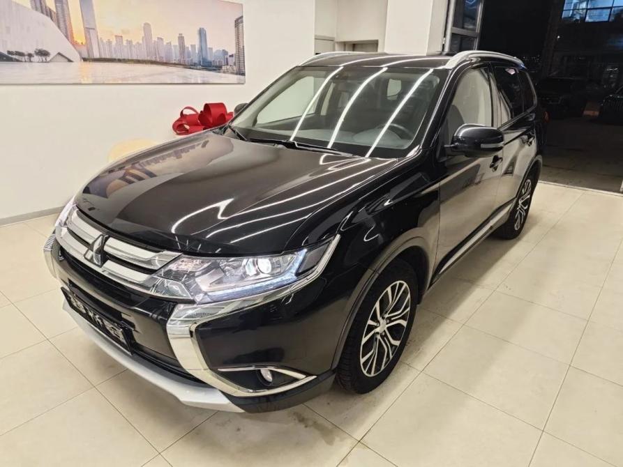 Mitsubishi Outlander III Рестайлинг 3 Челябинск  - изображение 1