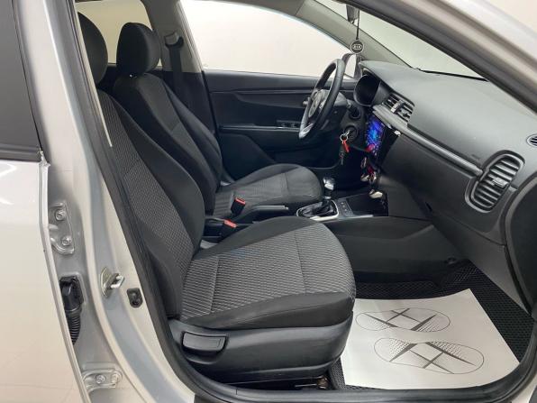 Kia Rio IV с пробегом 2017 года, цена 979 000 рублей, 181505 км, седан, Автокод Объявления