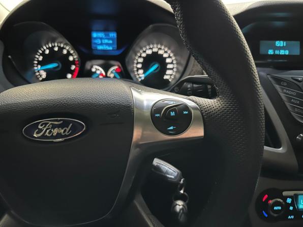 Ford Focus III с пробегом 2013 года, цена 695 000 рублей, 189723 км, седан, Автокод Объявления