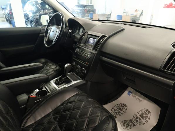 Land Rover Freelander II Рестайлинг 2 с пробегом 2013 года, цена 1 293 000 рублей, 265439 км, внедорожник, Автокод Объявления