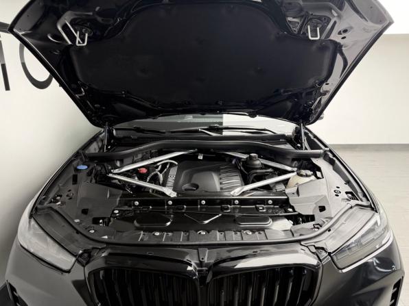 BMW X5 IV (G05/G18) Рестайлинг с пробегом 2023 года, цена 11 240 000 рублей, 41473 км, внедорожник, Автокод Объявления