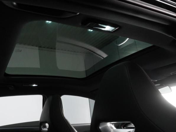 Changan UNI-V I с пробегом 2024 года, цена 2 470 000 рублей, 13708 км, лифтбек, Автокод Объявления