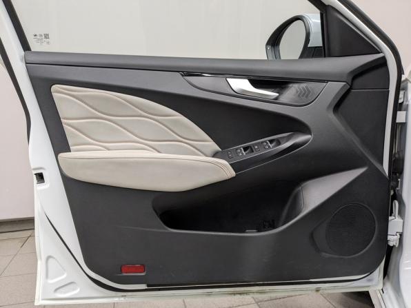 Kaiyi E5 с пробегом 2023 года, цена 790 000 рублей, 98550 км, седан, Автокод Объявления