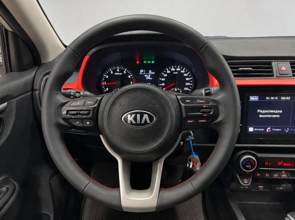 Kia Rio IV Рестайлинг с пробегом 2021 года, цена 1 825 000 рублей, 58500 км, седан, Автокод Объявления