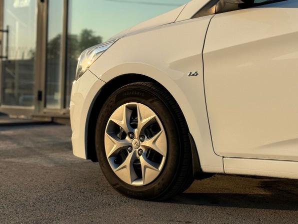 Hyundai Solaris I Рестайлинг с пробегом 2014 года, цена 1 150 000 рублей, 92125 км, седан, Автокод Объявления