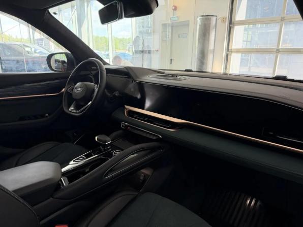 Geely Monjaro I с пробегом 2023 года, цена 3 110 000 рублей, 64861 км, внедорожник, Автокод Объявления