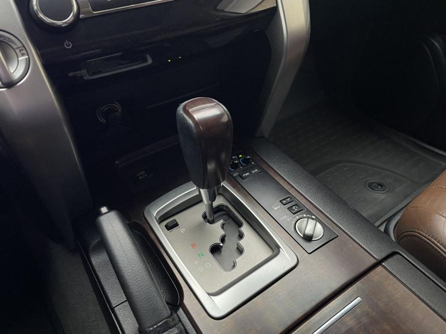 Toyota Land Cruiser 200 Series Рестайлинг 1 Новосибирск  - изображение 13