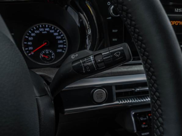 Kia K5 III с пробегом 2021 года, цена 2 539 700 рублей, 94728 км, седан, Автокод Объявления