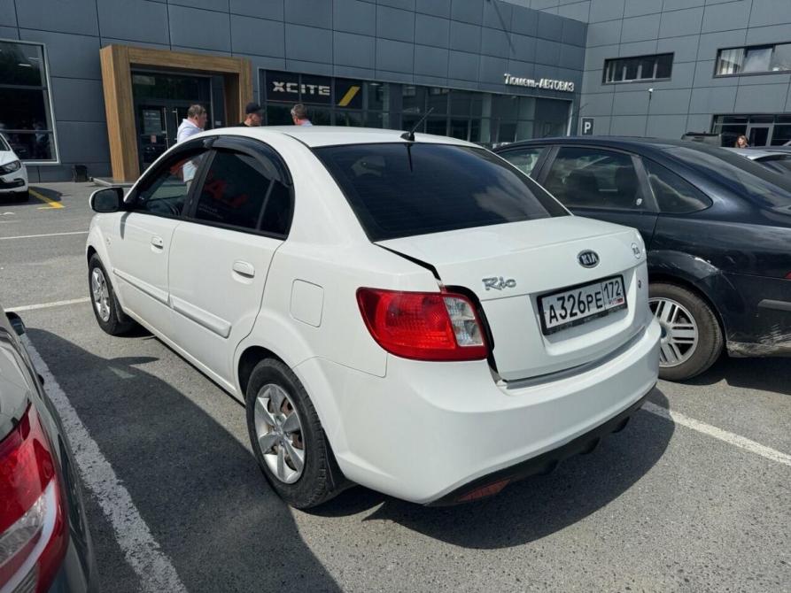 Kia Rio II Тюмень  - изображение 4