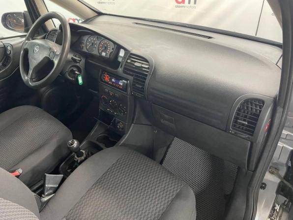Opel Zafira A Рестайлинг с пробегом 2003 года, цена 299 000 рублей, 290000 км, минивэн, Автокод Объявления