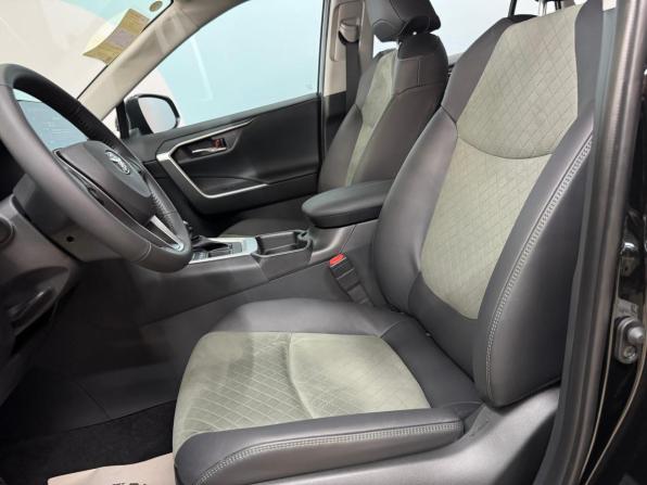 Toyota RAV4 V (XA50) с пробегом 2025 года, цена 4 140 000 рублей, 85 км, внедорожник, Автокод Объявления