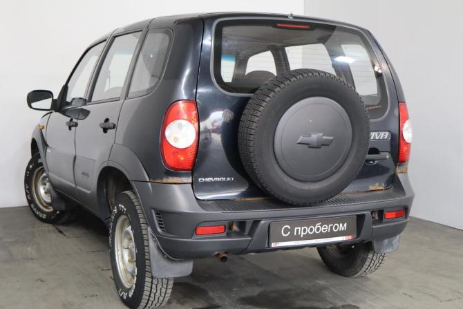 Chevrolet Niva I Рестайлинг с пробегом 2009 года, цена 379 000 рублей, 100000 км, внедорожник, Автокод Объявления