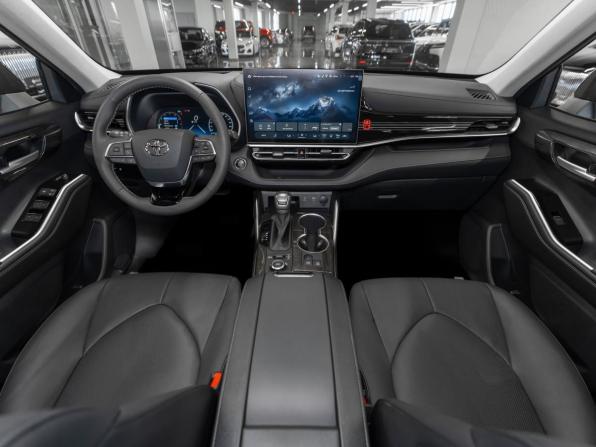 Toyota Highlander IV (XU70) с пробегом 2026 года, цена 5 250 000 рублей, 35 км, внедорожник, Автокод Объявления