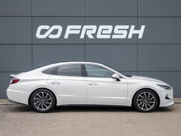 Hyundai Sonata VIII (DN8) с пробегом 2021 года, цена 2 560 000 рублей, 123900 км, седан, Автокод Объявления