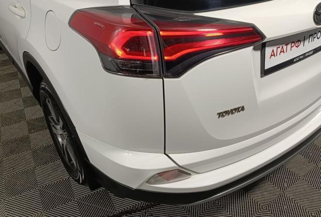 Toyota RAV4 IV (XA40) Рестайлинг с пробегом 2018 года, цена 2 530 000 рублей, 174825 км, внедорожник, Автокод Объявления