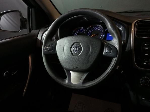 Renault Logan II с пробегом 2017 года, цена 730 000 рублей, 128876 км, седан, Автокод Объявления