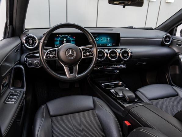 Mercedes-Benz A-Класс IV (W177) с пробегом 2019 года, цена 2 445 000 рублей, 88129 км, хэтчбек, Автокод Объявления