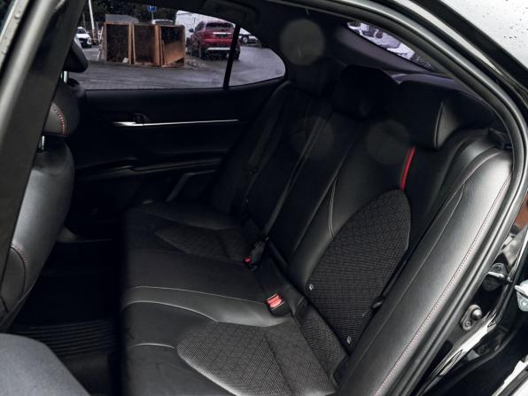 Toyota Camry VIII (XV70) Рестайлинг с пробегом 2021 года, цена 3 599 000 рублей, 74775 км, седан, Автокод Объявления