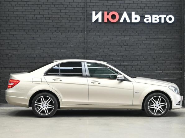 Mercedes-Benz C-Класс III (W204) Рестайлинг с пробегом 2011 года, цена 1 350 000 рублей, 208477 км, седан, Автокод Объявления