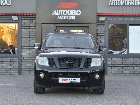 Nissan Pathfinder III Рестайлинг с пробегом 2010 года, цена 1 390 000 рублей, 246989 км, внедорожник, Автокод Объявления