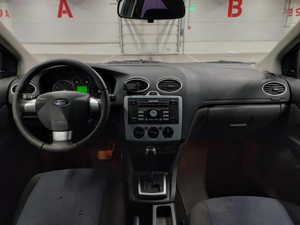 Ford Focus II с пробегом 2006 года, цена 370 000 рублей, 310497 км, хэтчбек, Автокод Объявления