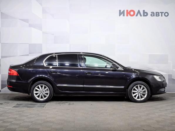 Skoda Superb II Рестайлинг с пробегом 2014 года, цена 1 250 000 рублей, 267529 км, лифтбек, Автокод Объявления