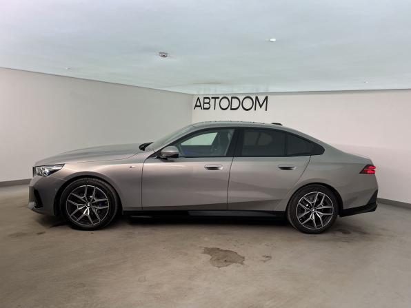 BMW 5 серии VIII (G60/G61/G68) с пробегом 2025 года, цена 6 850 000 рублей, 16281 км, седан, Автокод Объявления