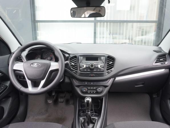 Lada (ВАЗ) Vesta I с пробегом 2017 года, цена 884 000 рублей, 136524 км, седан, Автокод Объявления