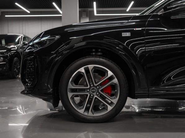 Audi Q5 III (GU) с пробегом 2026 года, цена 6 650 000 рублей, 27 км, внедорожник, Автокод Объявления