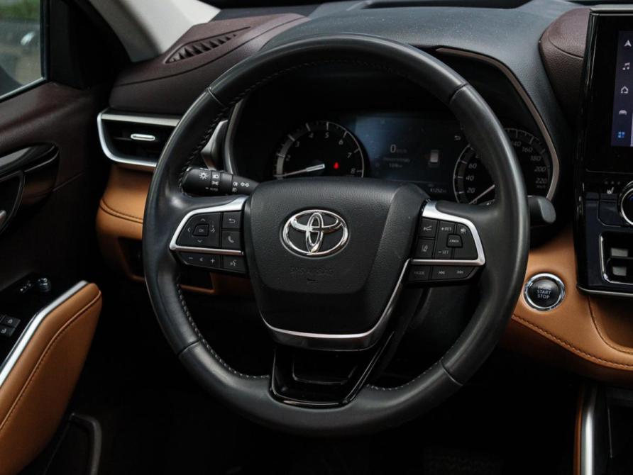Toyota Highlander IV (XU70) Москва  - изображение 12