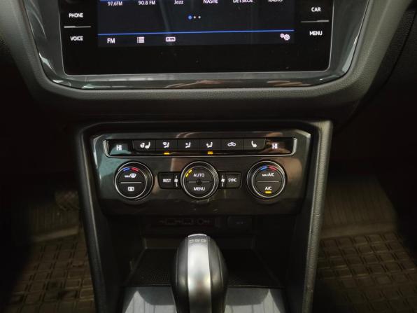 Volkswagen Tiguan II с пробегом 2019 года, цена 1 797 000 рублей, 229170 км, внедорожник, Автокод Объявления