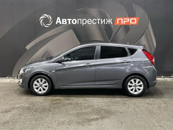 Hyundai Solaris I Рестайлинг с пробегом 2016 года, цена 1 025 000 рублей, 105307 км, хэтчбек, Автокод Объявления