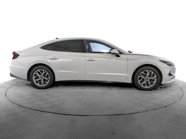 Hyundai Sonata VIII (DN8) с пробегом 2021 года, цена 2 520 000 рублей, 110025 км, седан, Автокод Объявления