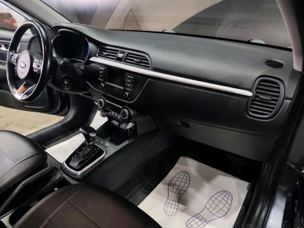 Kia Rio IV с пробегом 2018 года, цена 1 400 000 рублей, 63620 км, хэтчбек, Автокод Объявления