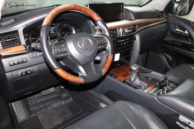Lexus LX III Рестайлинг 2 с пробегом 2016 года, цена 7 200 000 рублей, 183730 км, внедорожник, Автокод Объявления